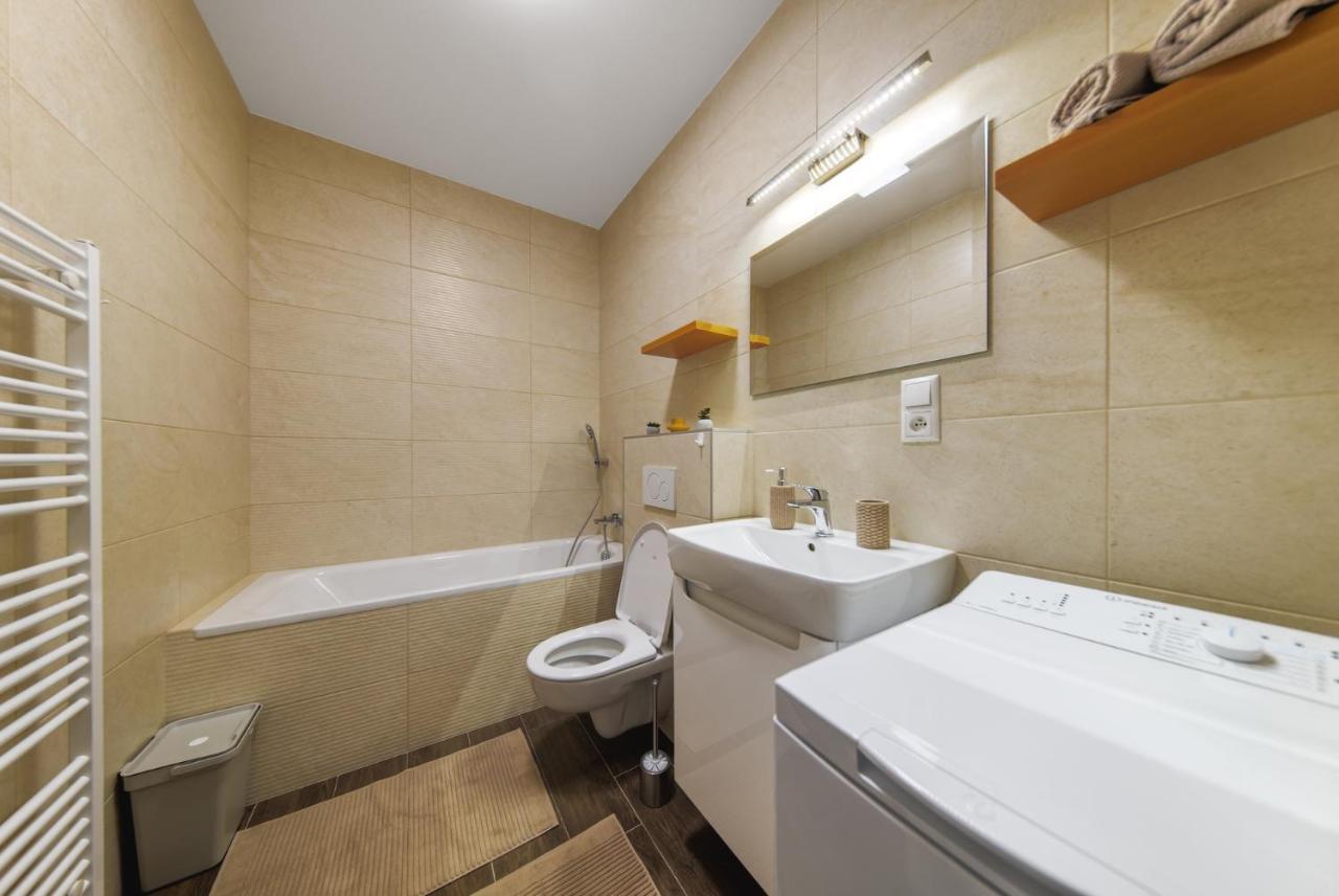 Tower Apartments Spišská Nová Ves エクステリア 写真